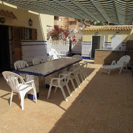 Duplex 8 Persons, Terrace, Swimming Pool And Bbq Holiday home