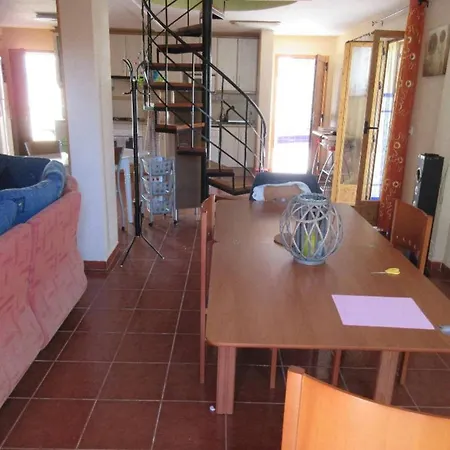Duplex 8 Persons, Terrace, Swimming Pool And Bbq Holiday home Torrevieja