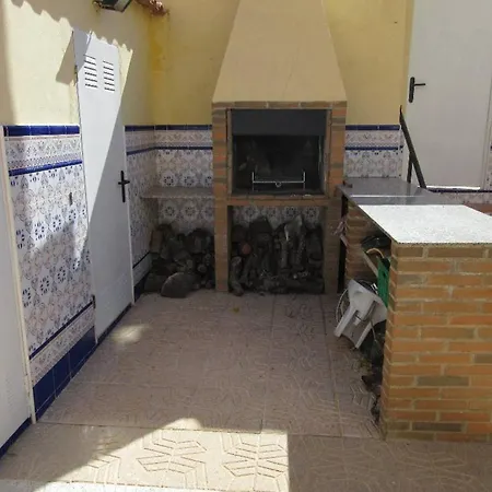 Duplex 8 Persons, Terrace, Swimming Pool And Bbq Holiday home *